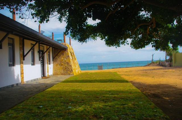 Thaulle Ayurveda Resort - Yala Tissamaharama Zewnętrze zdjęcie
